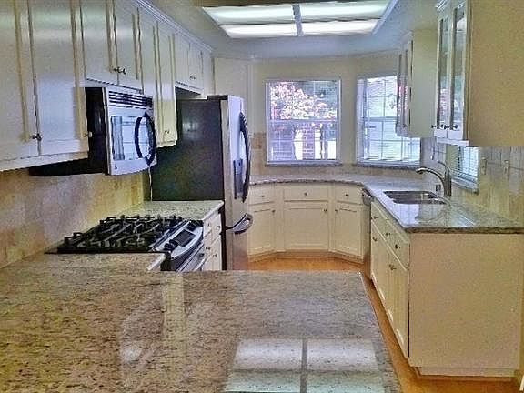 3rd image of 5837 Morgan Pl