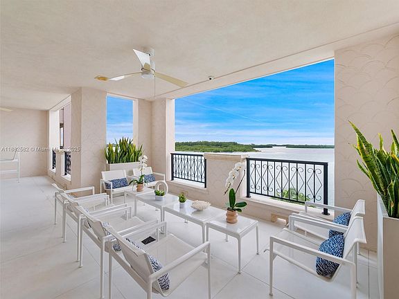 4th image of 5053 Fisher Island Dr #5053