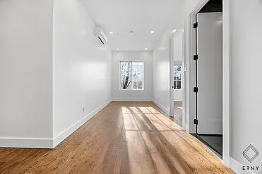 230 20th Street, #2B