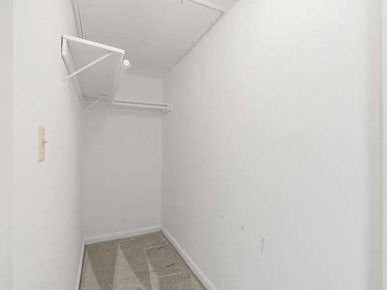 550 Ortega Ave #B227 — Photo 8