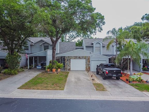 3rd image of 112 Saint Ives Dr