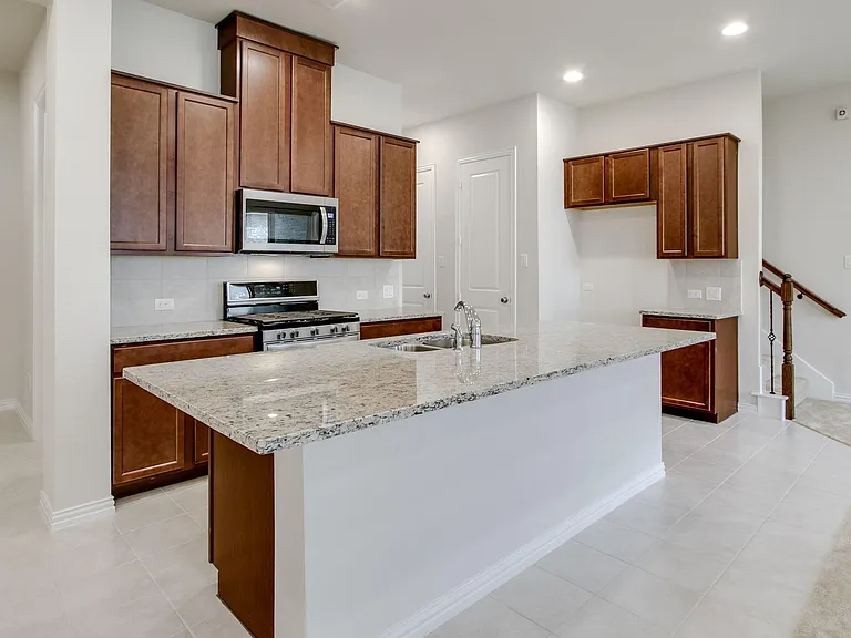 17713 Coralberry Dr — Photo 7