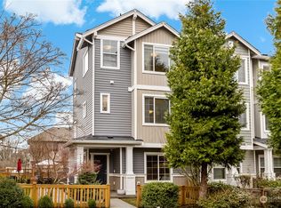 3008 SW Bataan St, Seattle, WA 98126