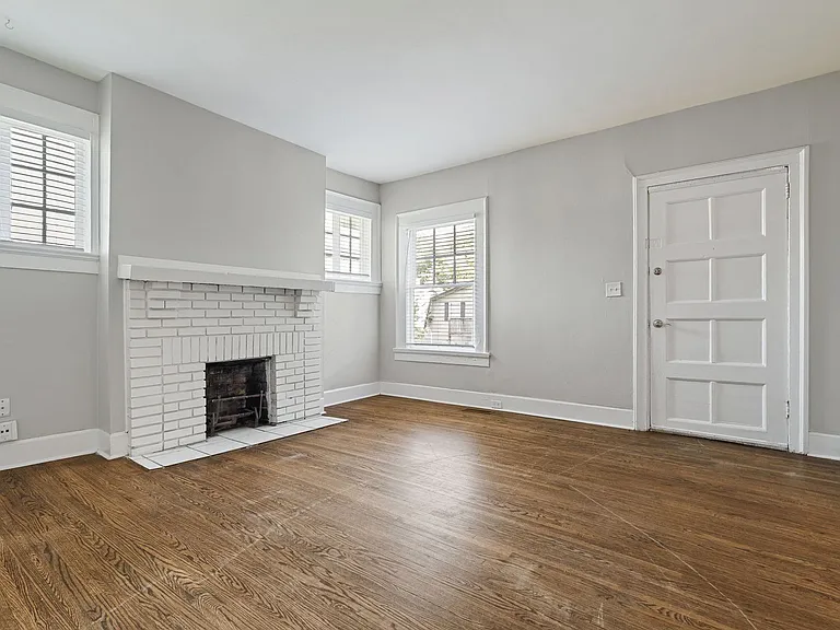 3 Bedroom / 2 Bathroom House in Glen Iris — Photo 3