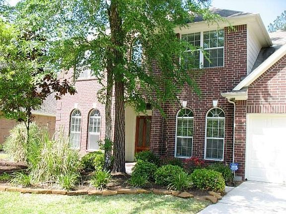 2nd image of 103 E Whistlers Bend Cir
