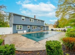 30 N Westfield Rd, Howell, NJ 07731