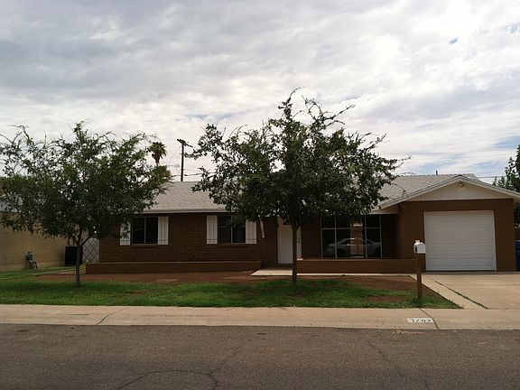4th image of 1707 W Sunnyslope Ln