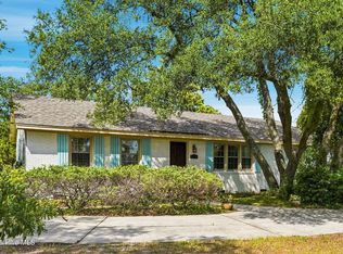 814 Cape Fear Blvd, Carolina Beach, NC 28428