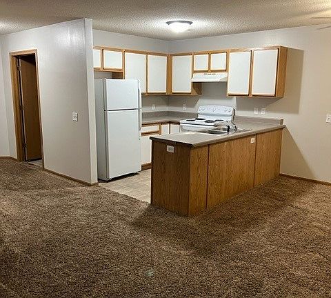 2nd image of 2021 SE Massachusetts Ave #16433028