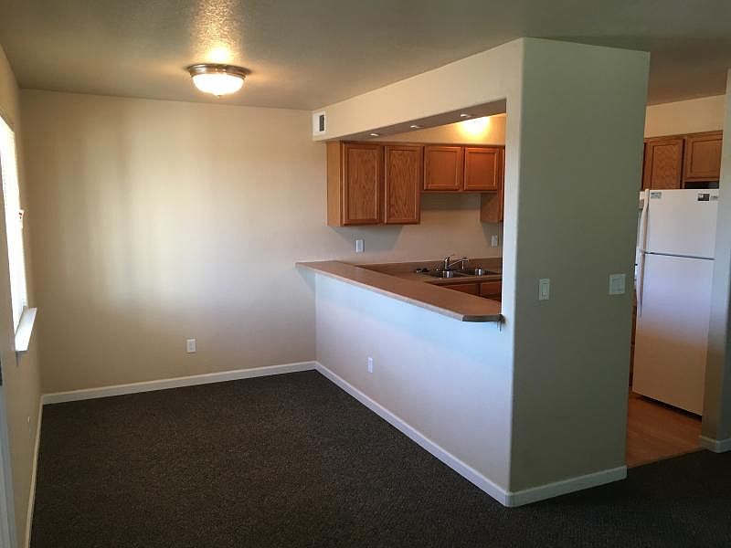 1st image of 229 1st St Unit D