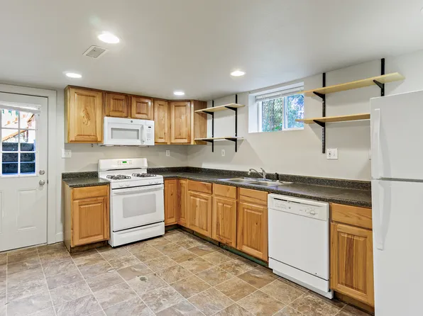 908 S Cushman Ave Unit C, Tacoma, WA 98405