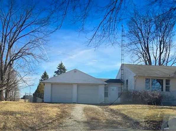 1531 S Raisin Center Hwy, Adrian, MI 49221