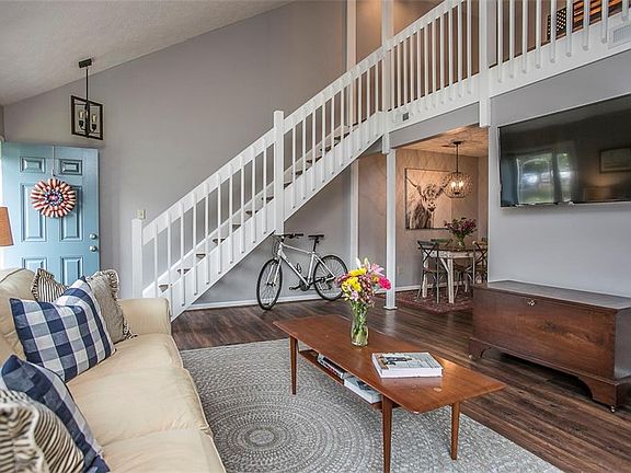 4th image of 126 Briarwood Pl