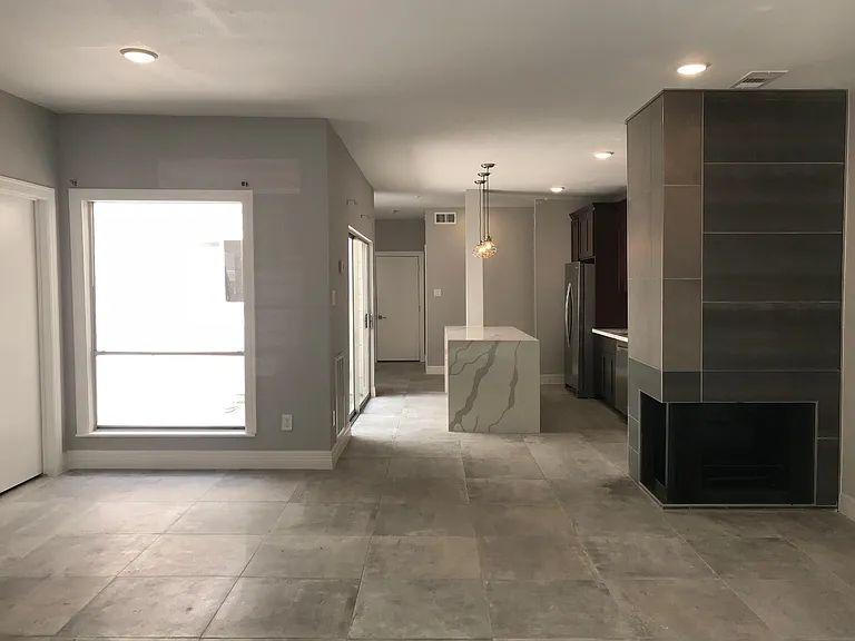 12625 Memorial Dr #30 — Photo 5