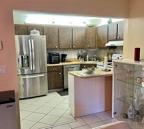 5th image of 5971 La Pinata Blvd APT C-1