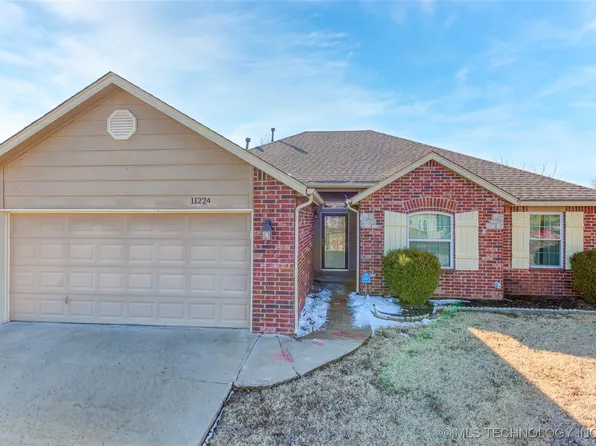 11224 S 275th East Ave E, Coweta, OK 74429