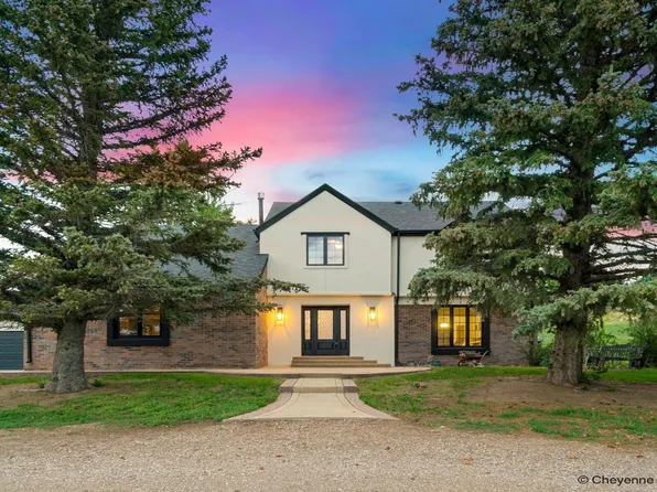 8704 Cowpoke Rd, Cheyenne, WY 82009