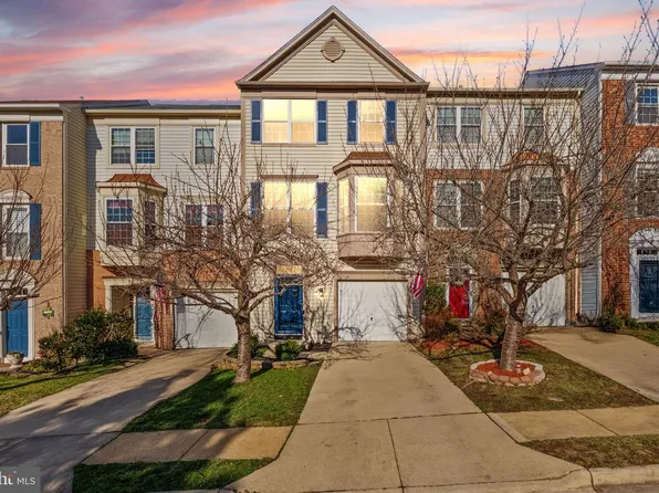 11521 Bertram St, Woodbridge, VA 22192