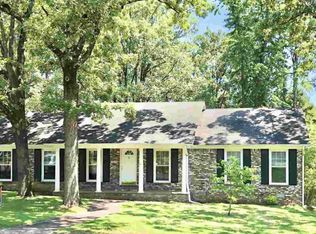 11 Colony Rd, Little Rock, AR 72227