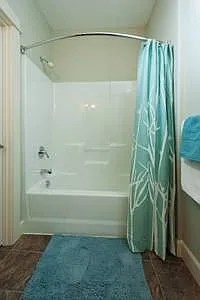 Riverbend Apartments — Photo 14