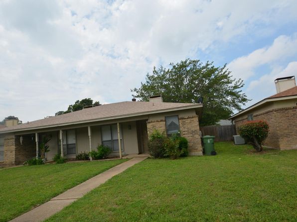 2716 Westchester Dr #2716