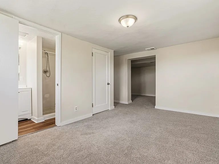 338 Meadow Ave — Photo 25