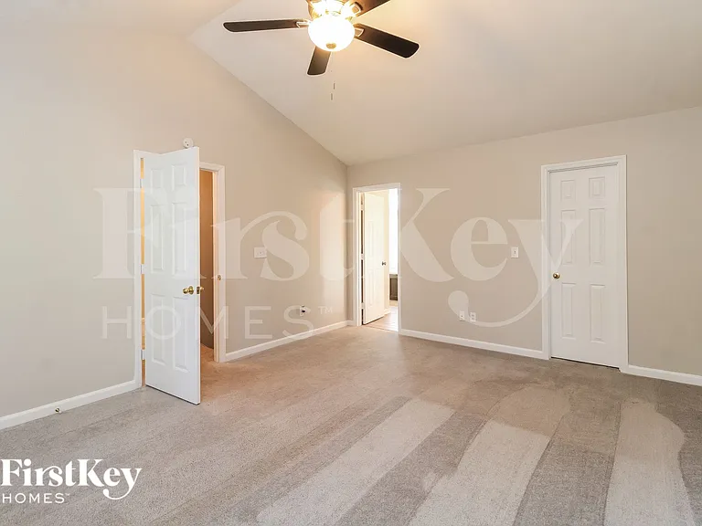 317 Natalie Dr — Photo 9