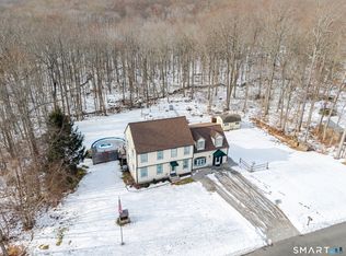 22 Ebony Lane, Essex, CT 06442