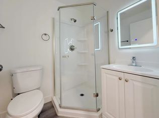 1223 W 36th St, Los Angeles, CA 90007