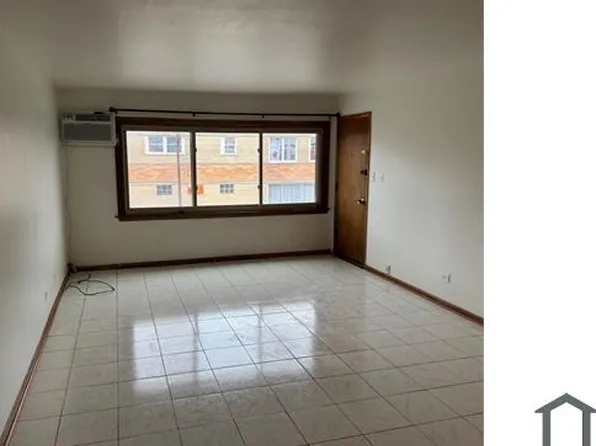 3950 W 85th St #2E, Chicago, IL 60652