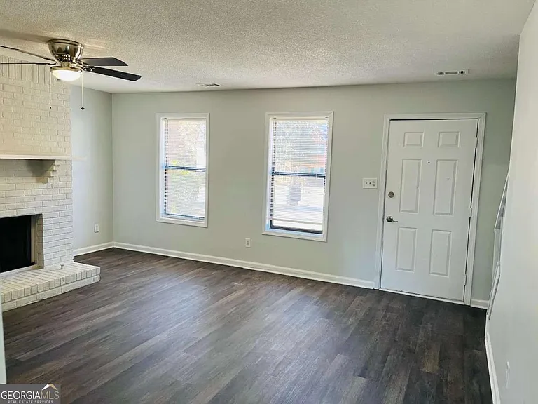 5614 Windwood Rd #5614 — Photo 4