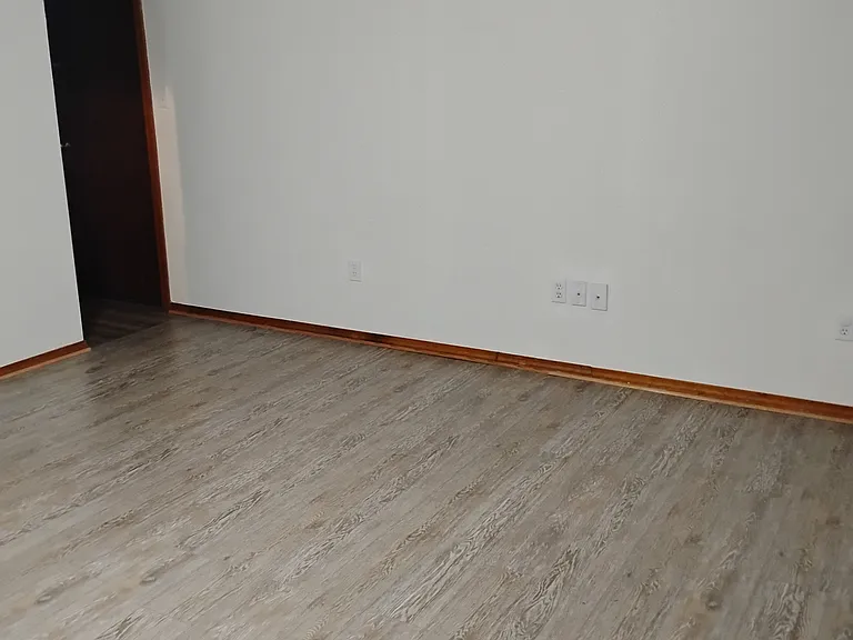 312 E Cedar Ln — Photo 31