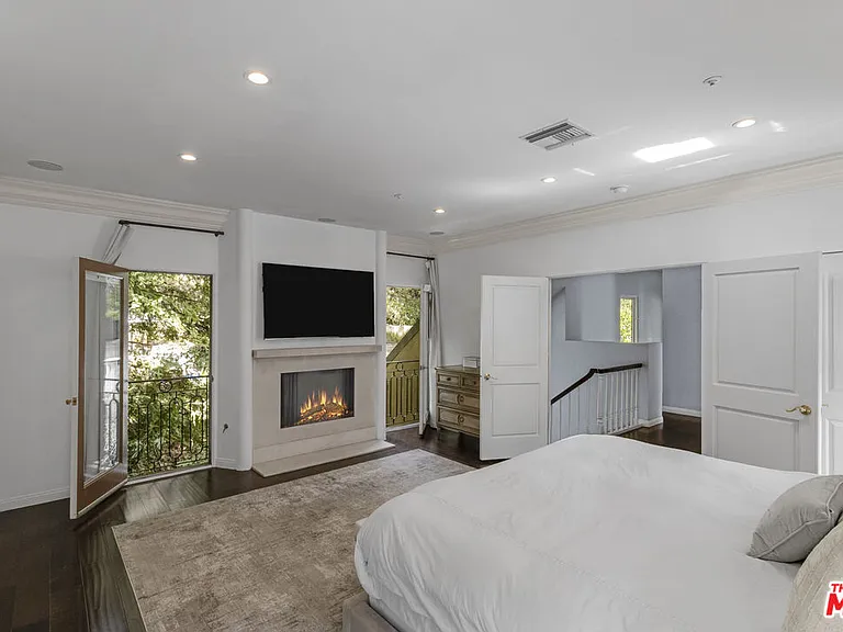 10023 Westwanda Dr — Photo 33