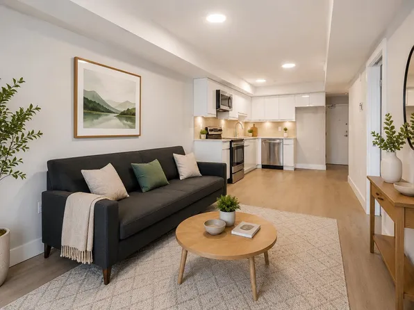 3050 Kingsway #206, Vancouver, BC V5R 5J7