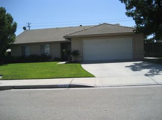 2545 Sarah St, Selma, CA 93662