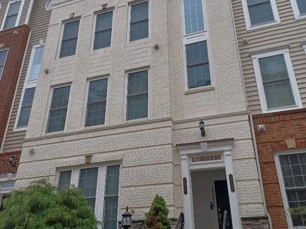 2329 Brookmoor Ln, Woodbridge, VA 22191