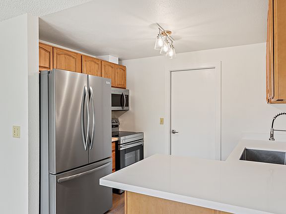 3rd image of 215 21st Pl SE #B