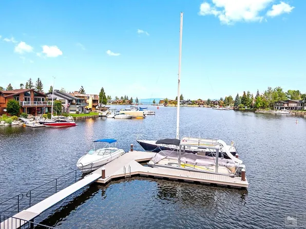 394 Wedeln Ct, South Lake Tahoe, CA 96150