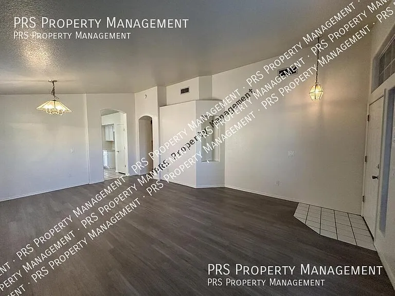 51 N Del Pueblo Pl — Photo 7