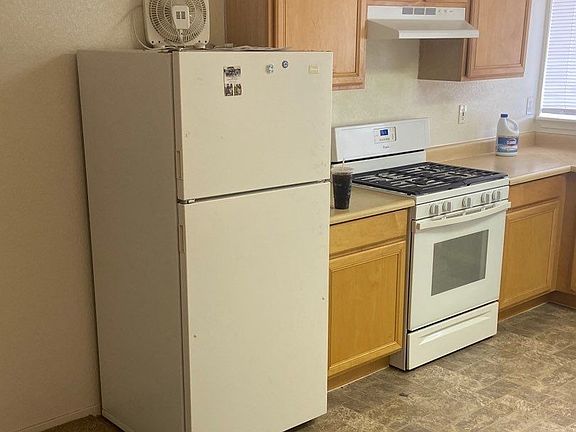 3rd image of 1640 Foothill Dr Ste 107