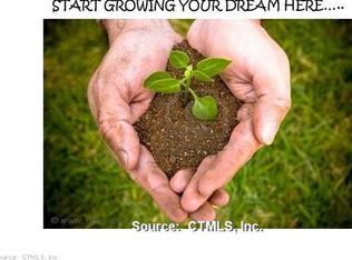 6 Chickopee Rd, Middlefield, CT 06455