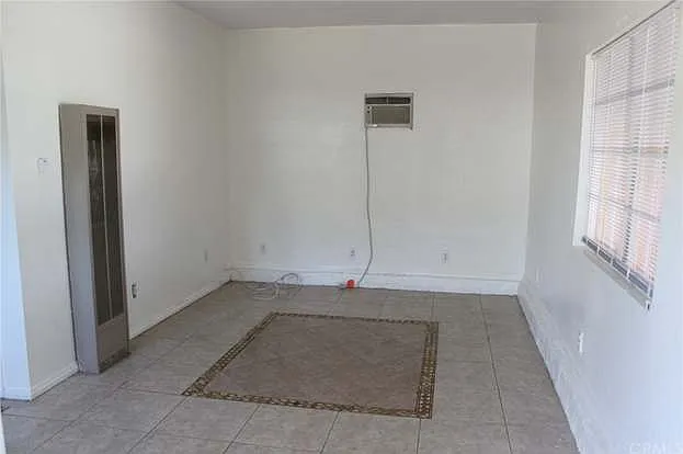 1314 E Laurelwood Dr — Photo 63