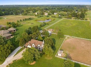 19275 Antioch Rd, Overland Park, KS 66013