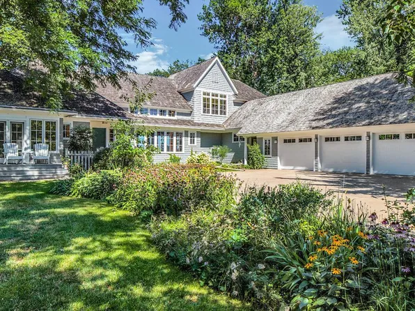 30343 Lakeview Ave, Red Wing, MN 55066