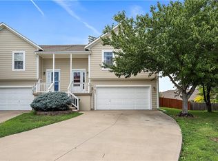 21631 S Main St, Spring Hill, KS 66083