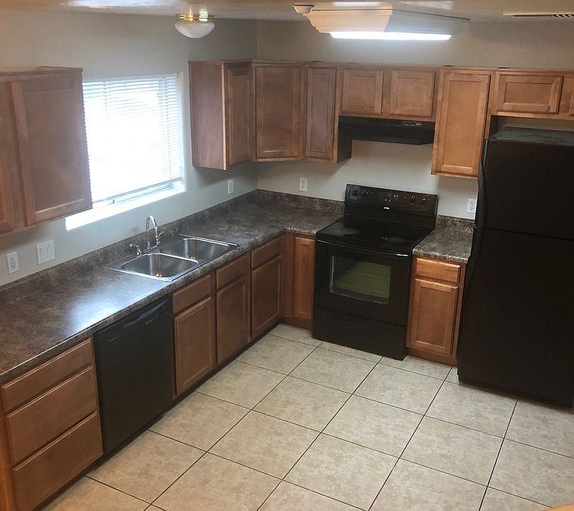 1st image of 2439 W Coolidge St Unit 5