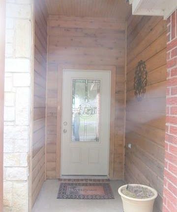 5th image of 13088 Crestwood Dr