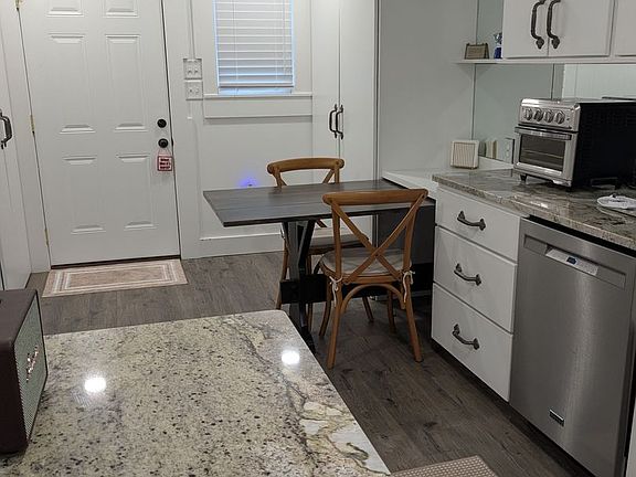 5th image of 311A Myers St