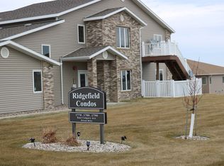 1780 E Calgary Ave UNIT 5, Bismarck, ND 58503