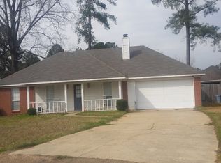 469 Pinebrook Cv, Byram, MS 39272